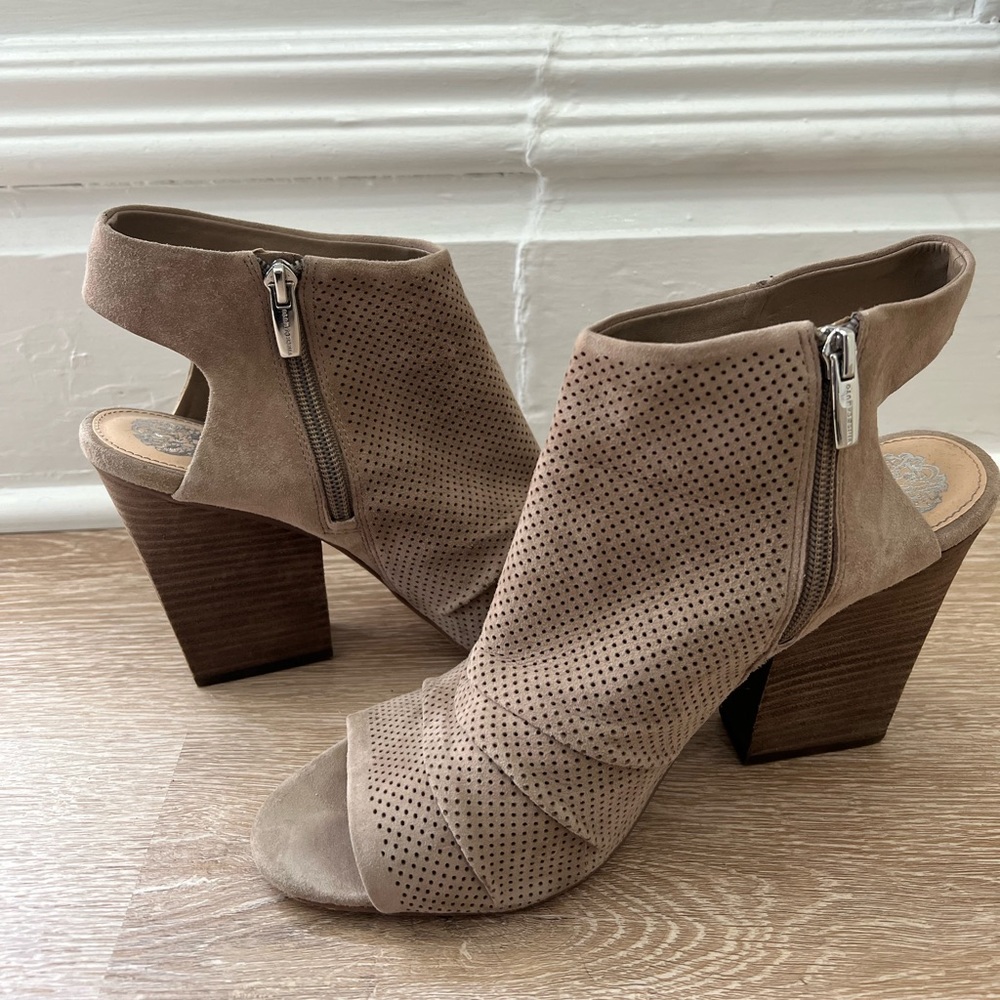 Vince Camuto tan suede laser cut sling back bootie block heel peep toe.
